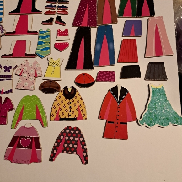 Melissa & Doug magnetic wooden dress up dolls with stands Preowned NO BOX SET #2 - Picture 5 of 9